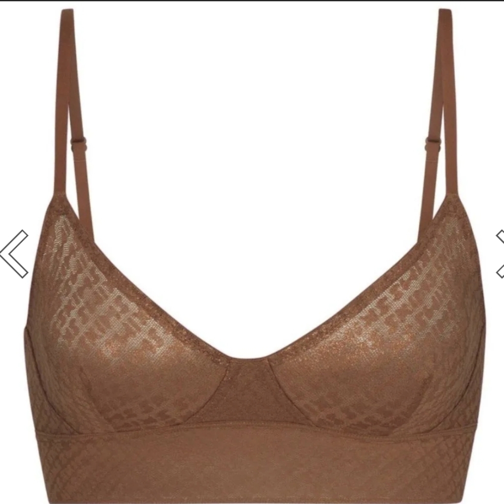 SKIMS Logo Mesh Triangle Bralette Nude Lace
